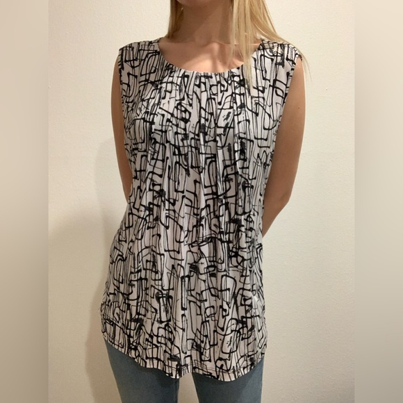 Abstract Top - Picture 3 of 4